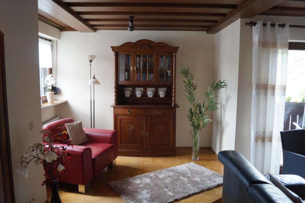 Oberfell Ferienwohnung Unter Dem Schild מראה חיצוני תמונה