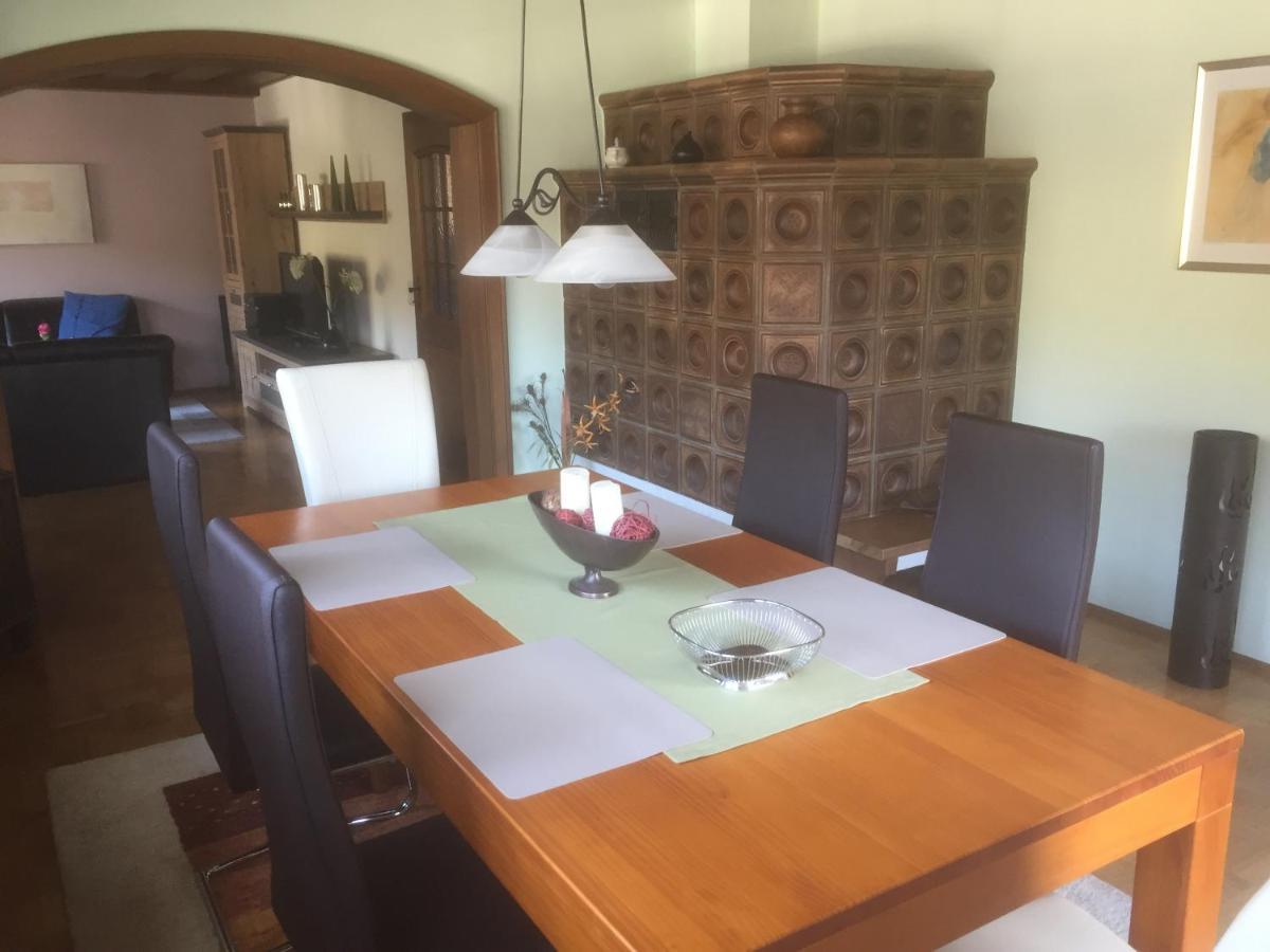 Oberfell Ferienwohnung Unter Dem Schild מראה חיצוני תמונה