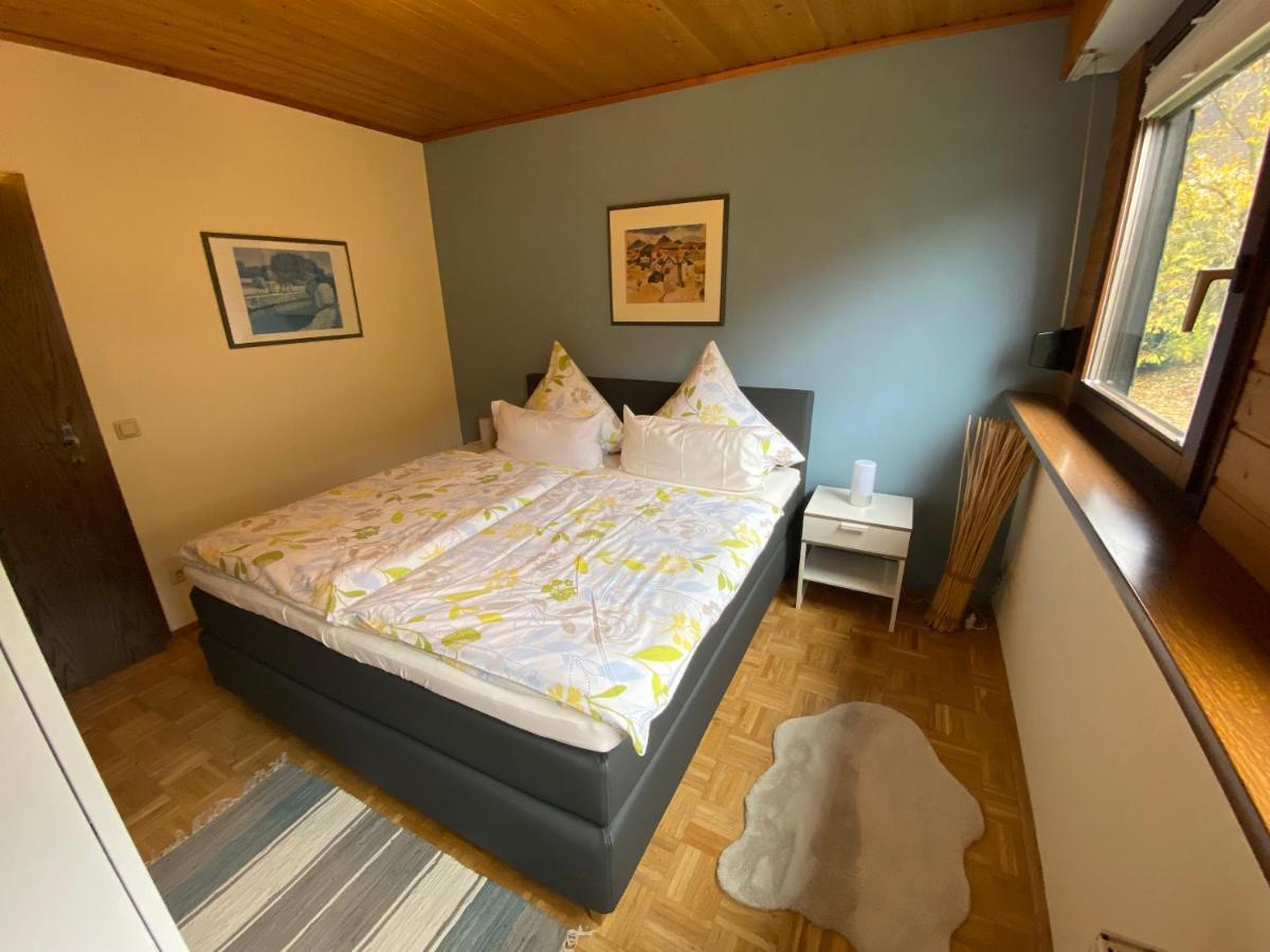 Oberfell Ferienwohnung Unter Dem Schild מראה חיצוני תמונה